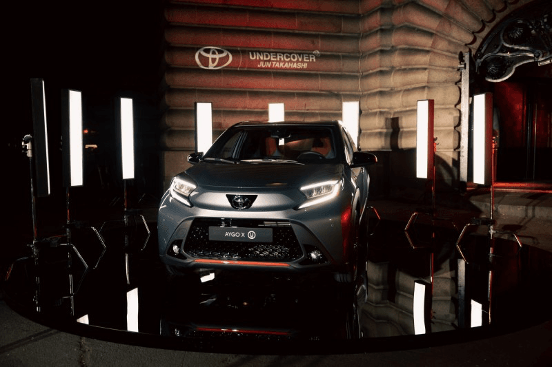 Tecnología Toyota Aygo X Cross UNDERCOVER