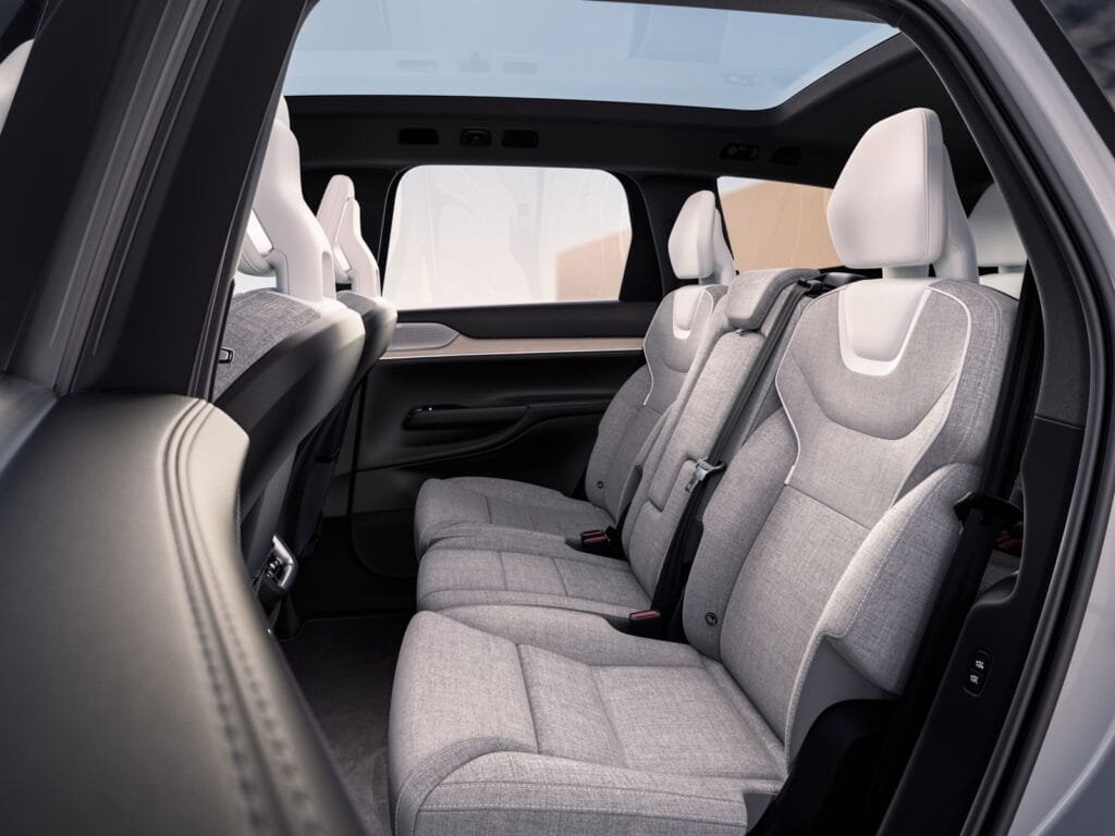 interior habitáculo Volvo EX90